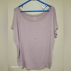 Express Relaxed Off the Shoulder Short Sleeve London Tee / L / Mauve